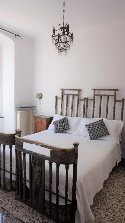 Bed and Breakfast Le Coccole Genua Zewnętrze zdjęcie