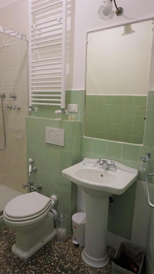 Bed and Breakfast Le Coccole Genua Zewnętrze zdjęcie
